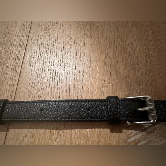 Marc Jacob’s silver studded black cross body w/ detachable strap - Picture 4 of 11